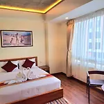 Rodeos Inn