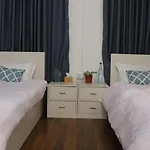 8 Peaks Serviced Apartments