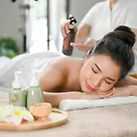 Everest Boutique Hotel