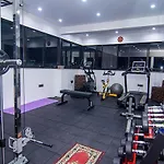 Everest Boutique Hotel