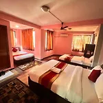 Hotel Family Home