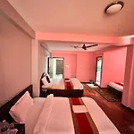 Hotel Family Home