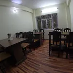 Hotel Global Village