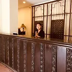 Courtyard Pujan Hotel