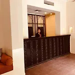 Courtyard Pujan Hotel