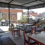 Hotel Backpackers Inn