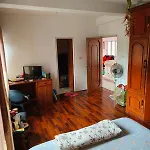 Peakman Residence