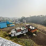 Niro Suite Home