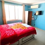 Hotel Tranquil