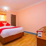 Oyo 589 Hotel Trimurti