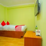 Oyo 589 Hotel Trimurti