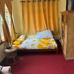 Osho Gaurishankar Meditation Center