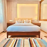 Hotel Bayberry Kathmandu - Near Tribhuvan International Airport