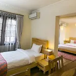 Tangalwood Boutique Hotel