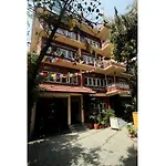 Hotel Thorong Peak
