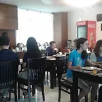 Hotel Regal Airport