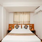 Oyo 117 Osho Holiday Inn