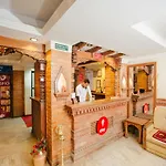 Oyo 117 Osho Holiday Inn
