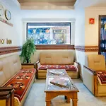 Oyo 117 Osho Holiday Inn