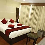 Hotel Meridian Suite