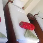 Hotel Sisters Home