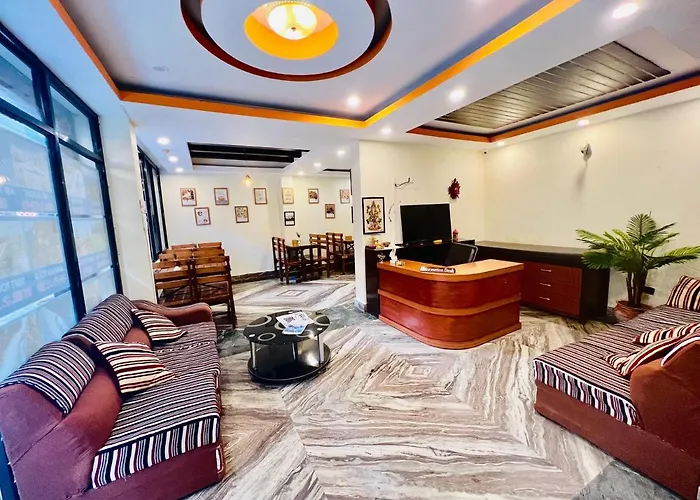 Hiranya Inn