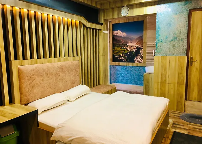 Sara\'S Backpackers Hotel