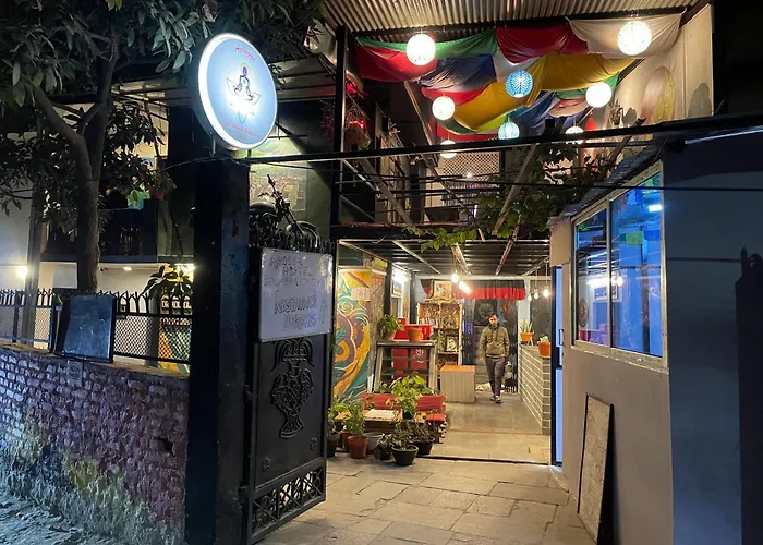 Aarogya Hostel And Restaurant