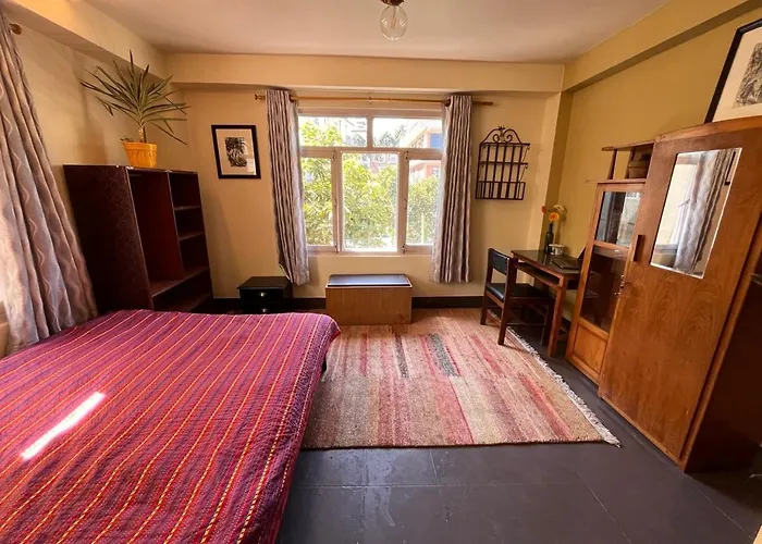 Sunny And Quiet Stay In Boudha