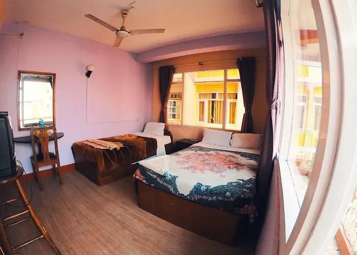 Hotel Pokhara Peace