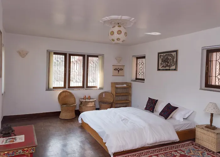 Tembas House