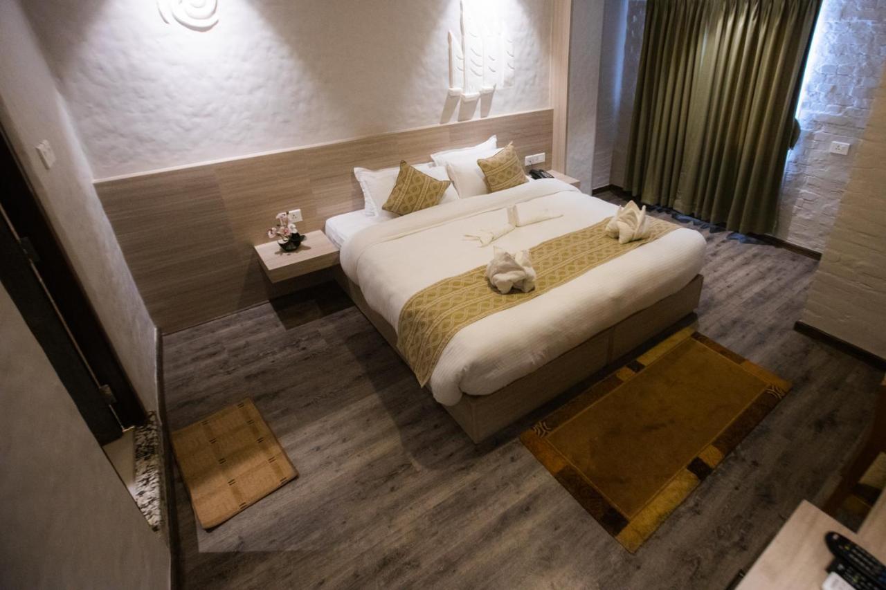 Vastu Boutique