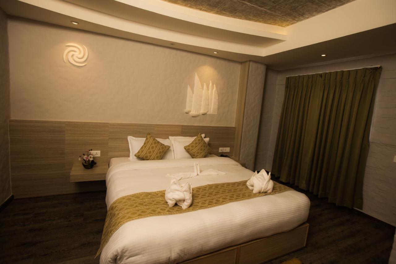 Vastu Boutique