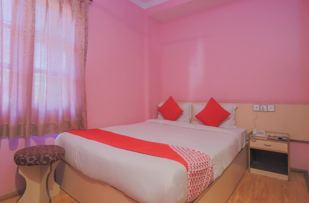 Oyo 789 Shivam Plaza