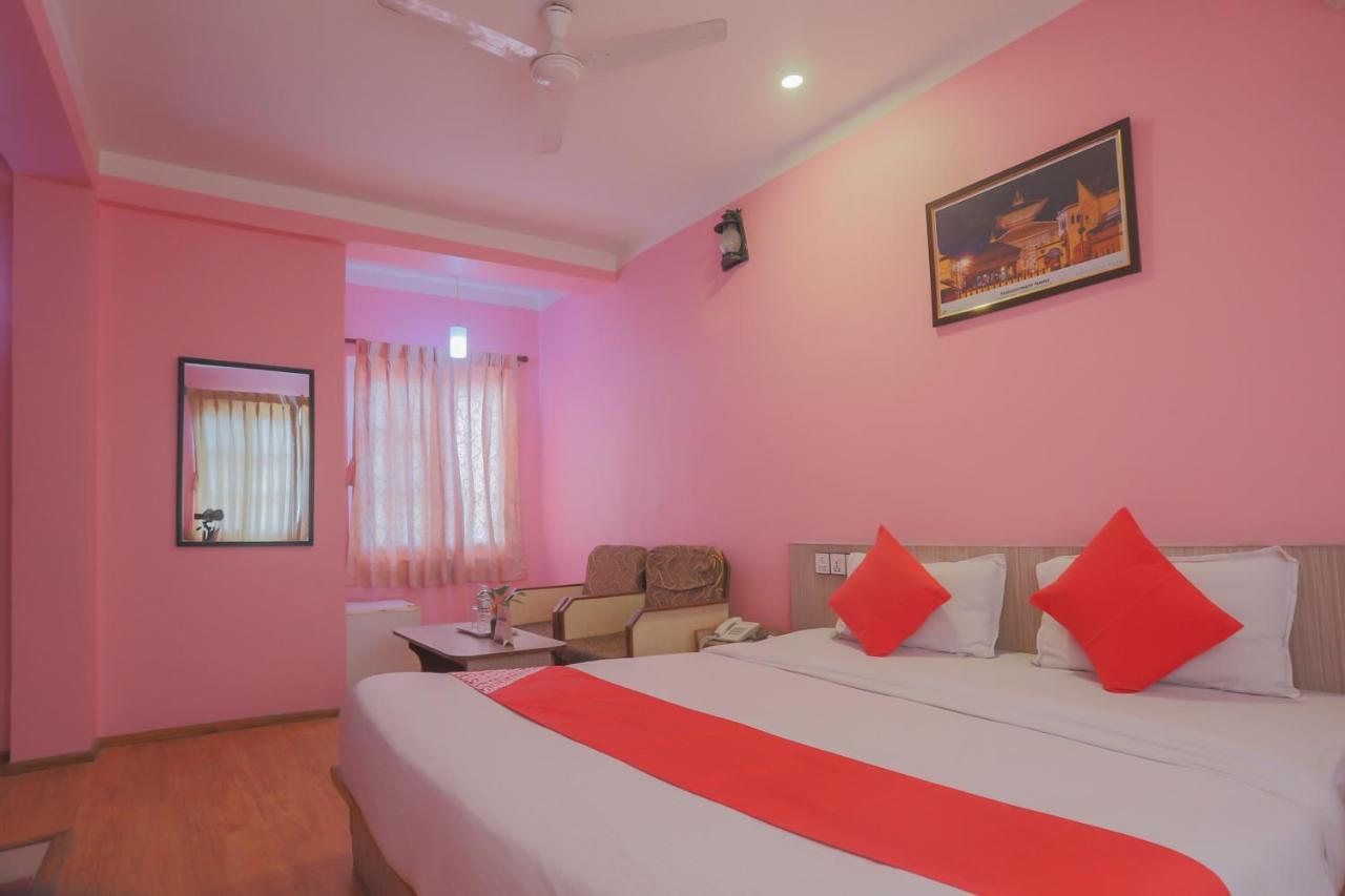 Oyo 789 Shivam Plaza