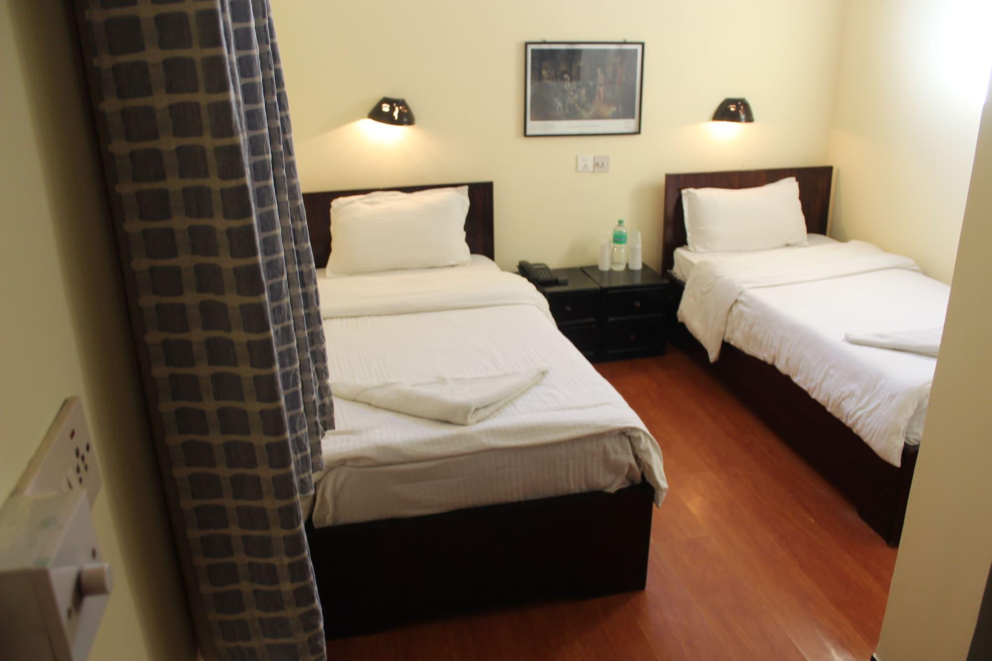 Buddha Land Hotel 2*