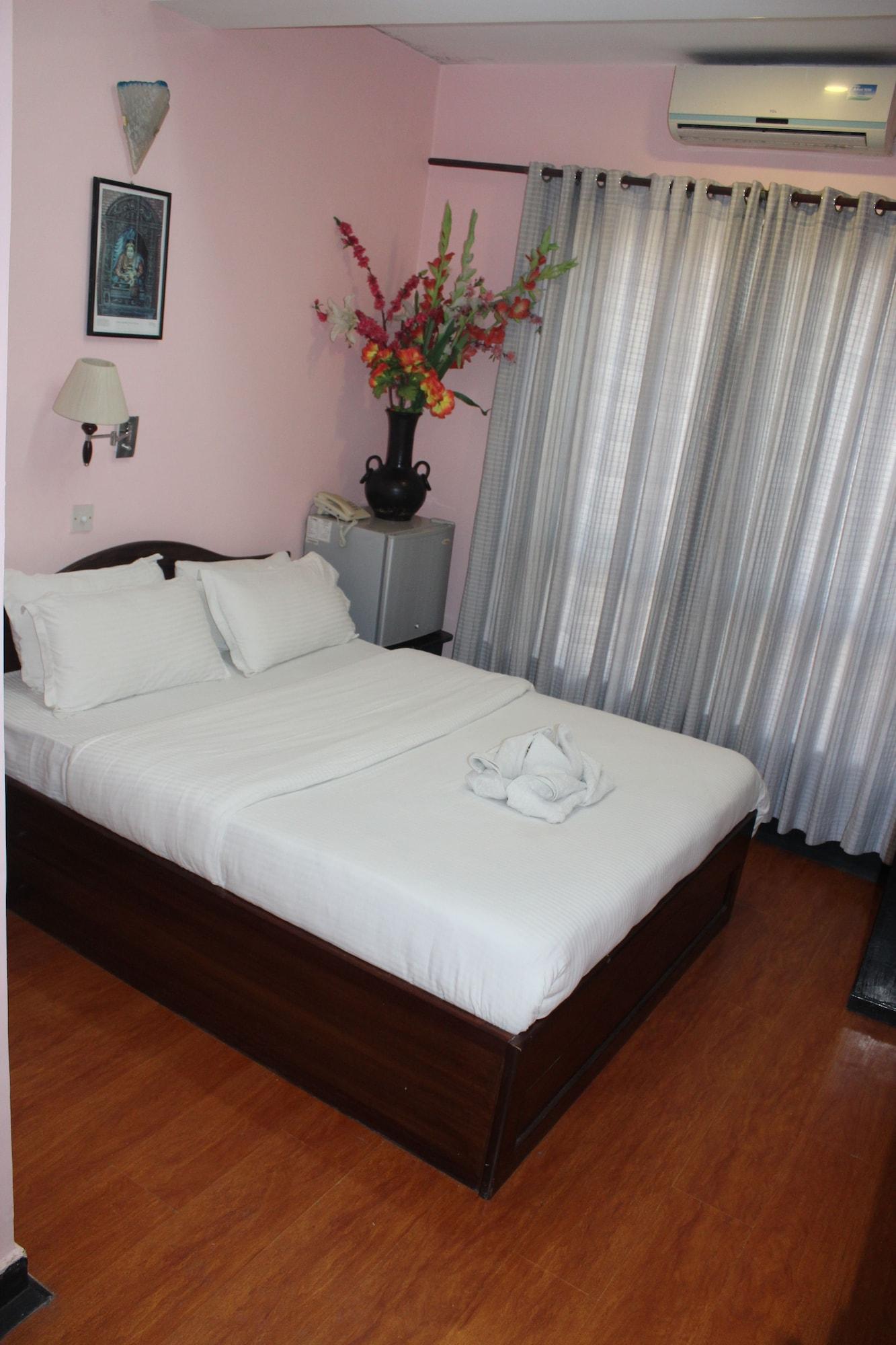 Buddha Land Hotel 2*