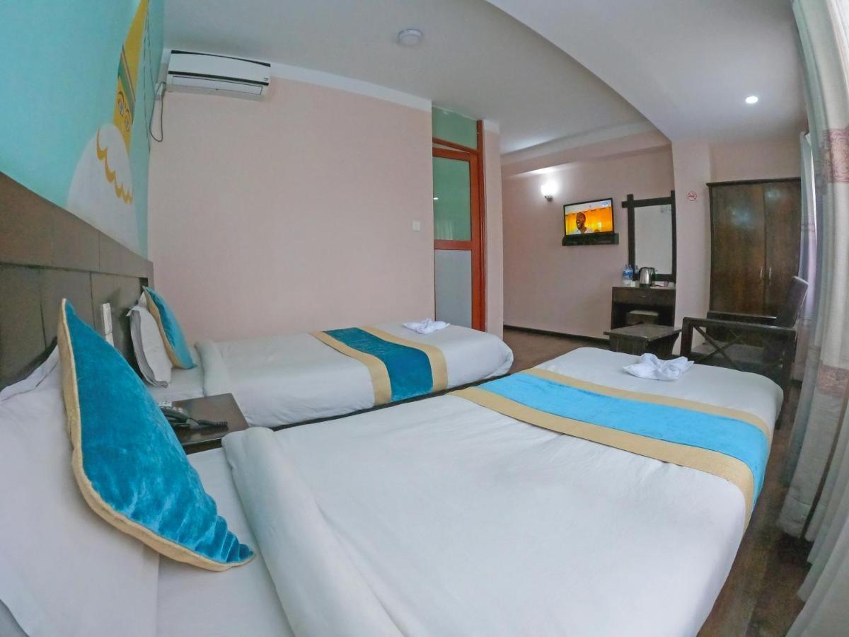 Royal Mantra Hotel 2*