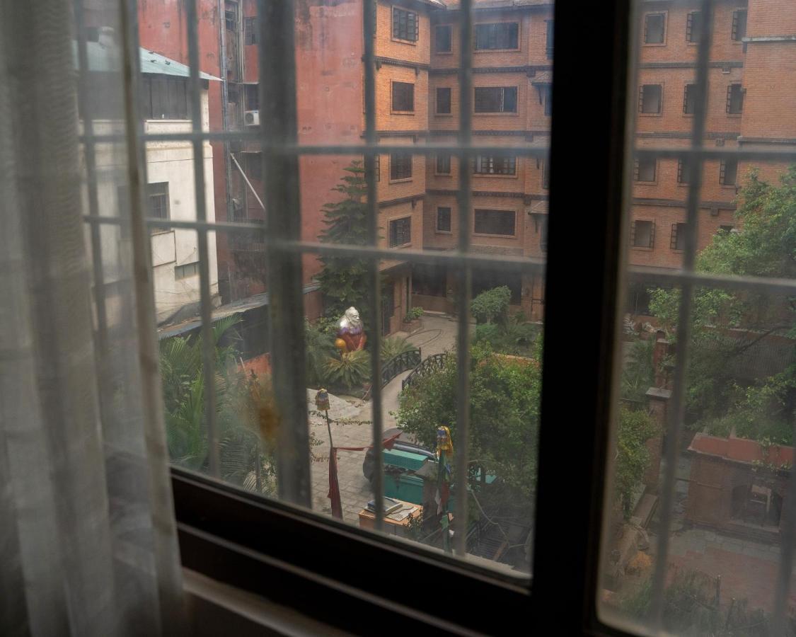 Royal Mantra Hotel 2*