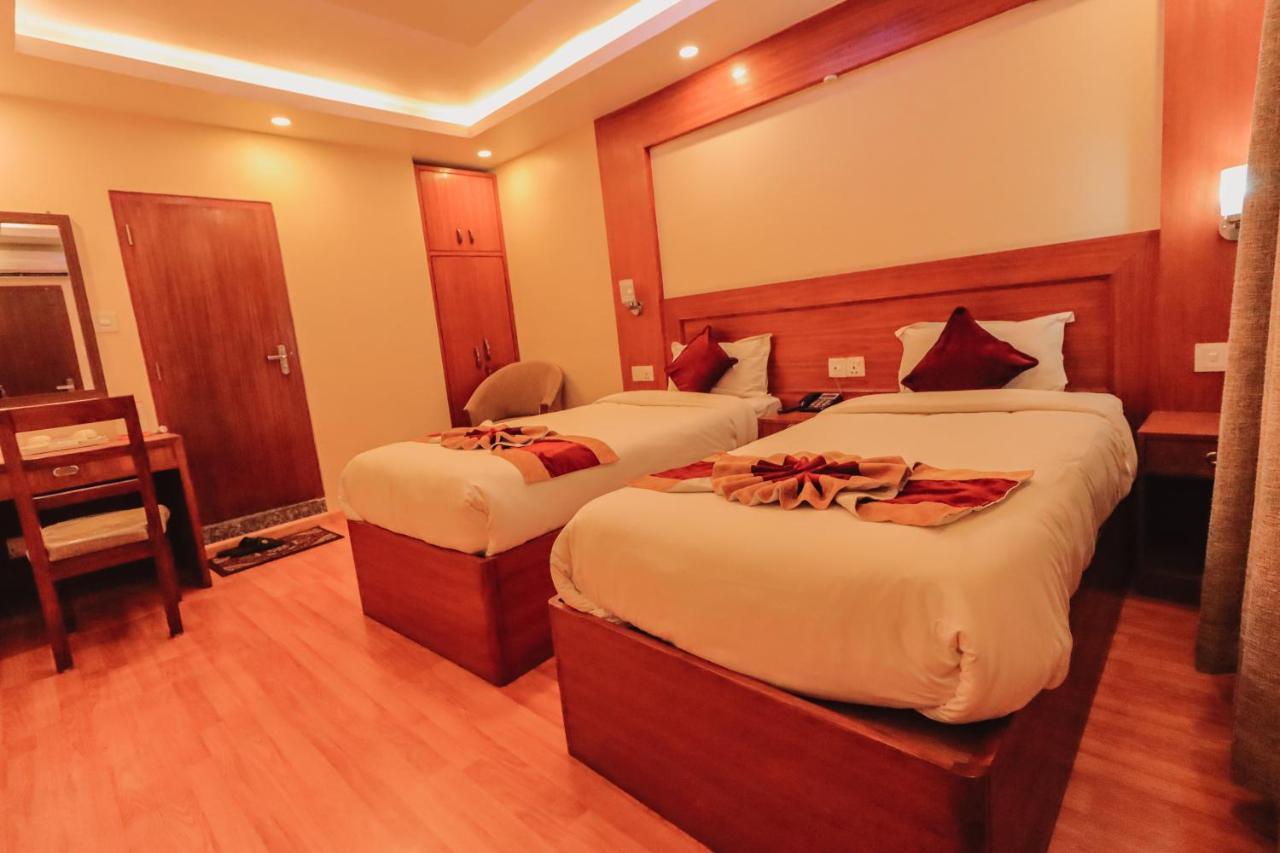 Hotel Everland 3*