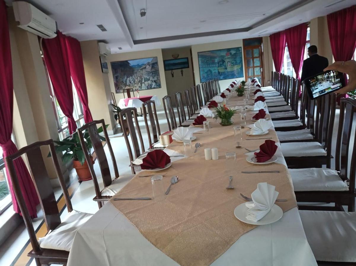 Hotel Vasana 3*