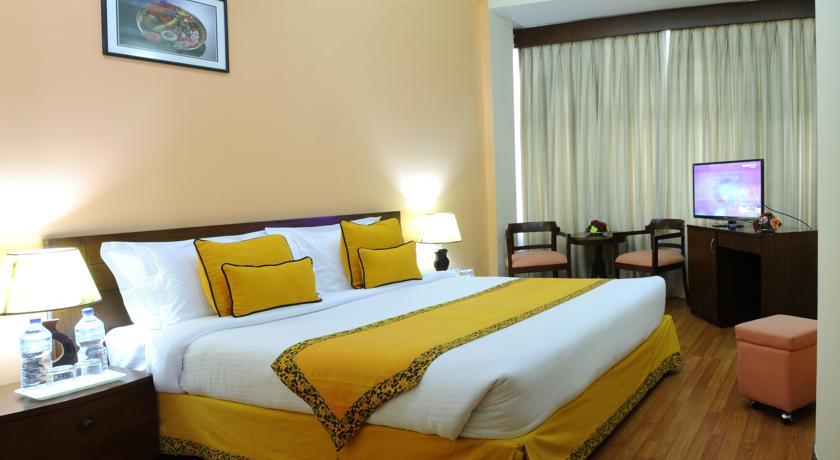 Airport Hotel 4*