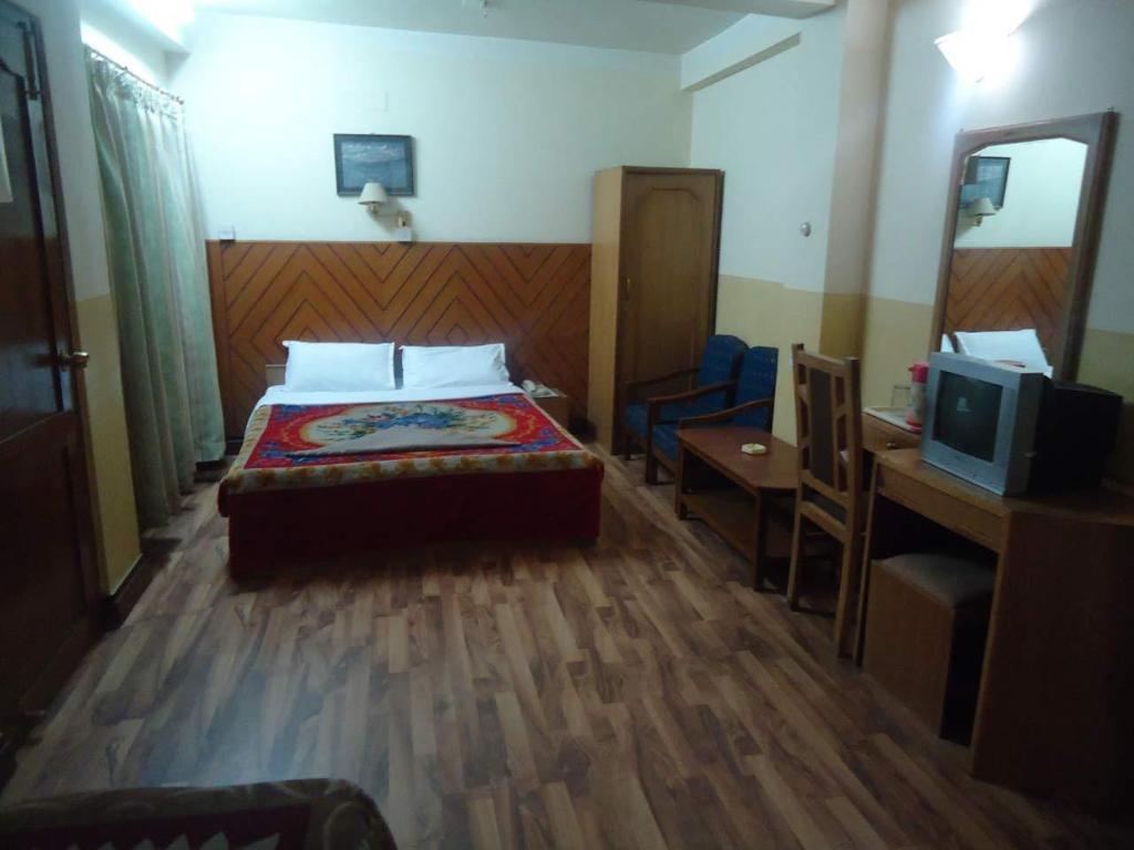 Hotel Lucky Star