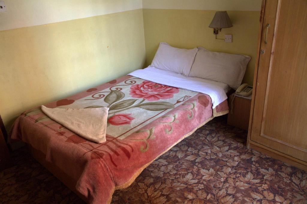 Hotel Lucky Star