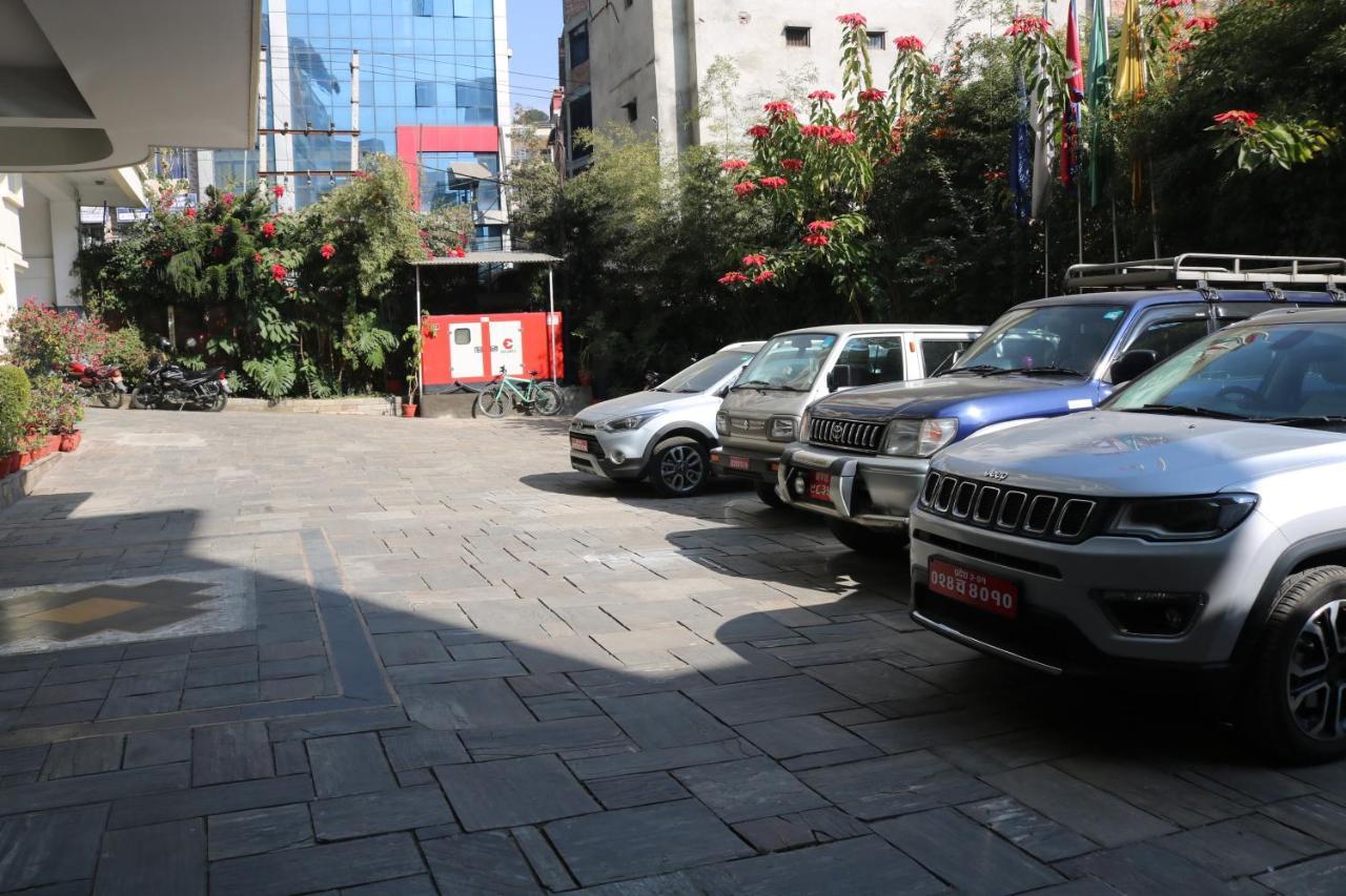 Vasana Hotel