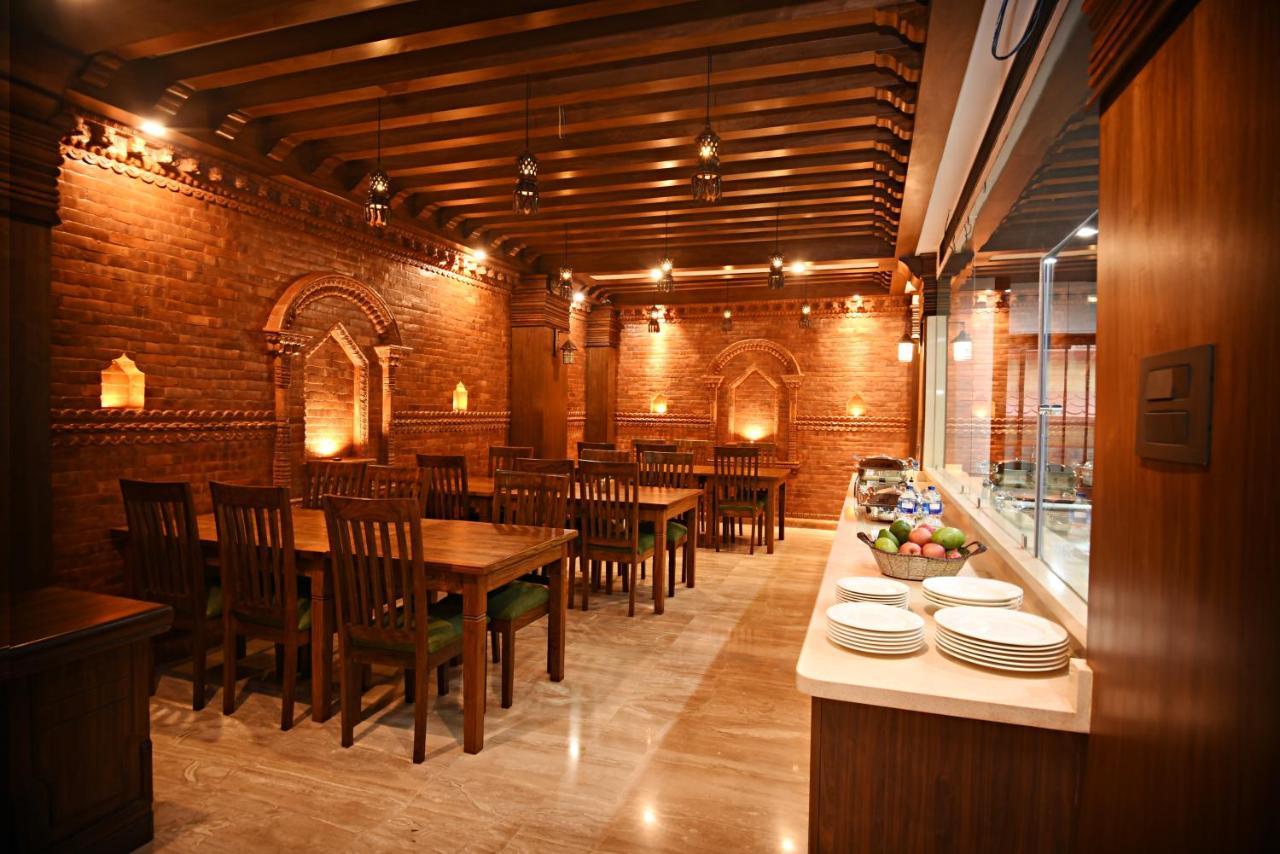 Hotel Everest Boutique 3*