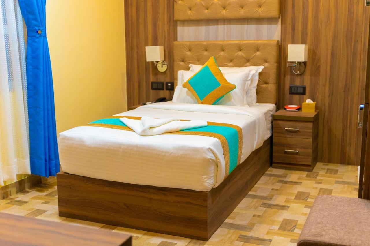 Grand Yak Boutique 3*