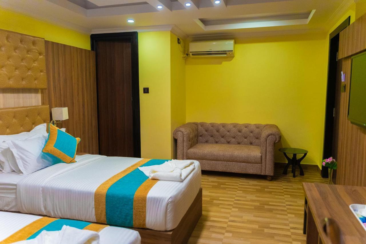 Grand Yak Boutique Hotel 3*