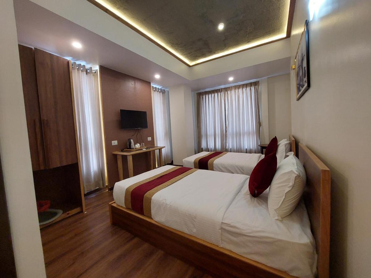 Hotel Rodeos *