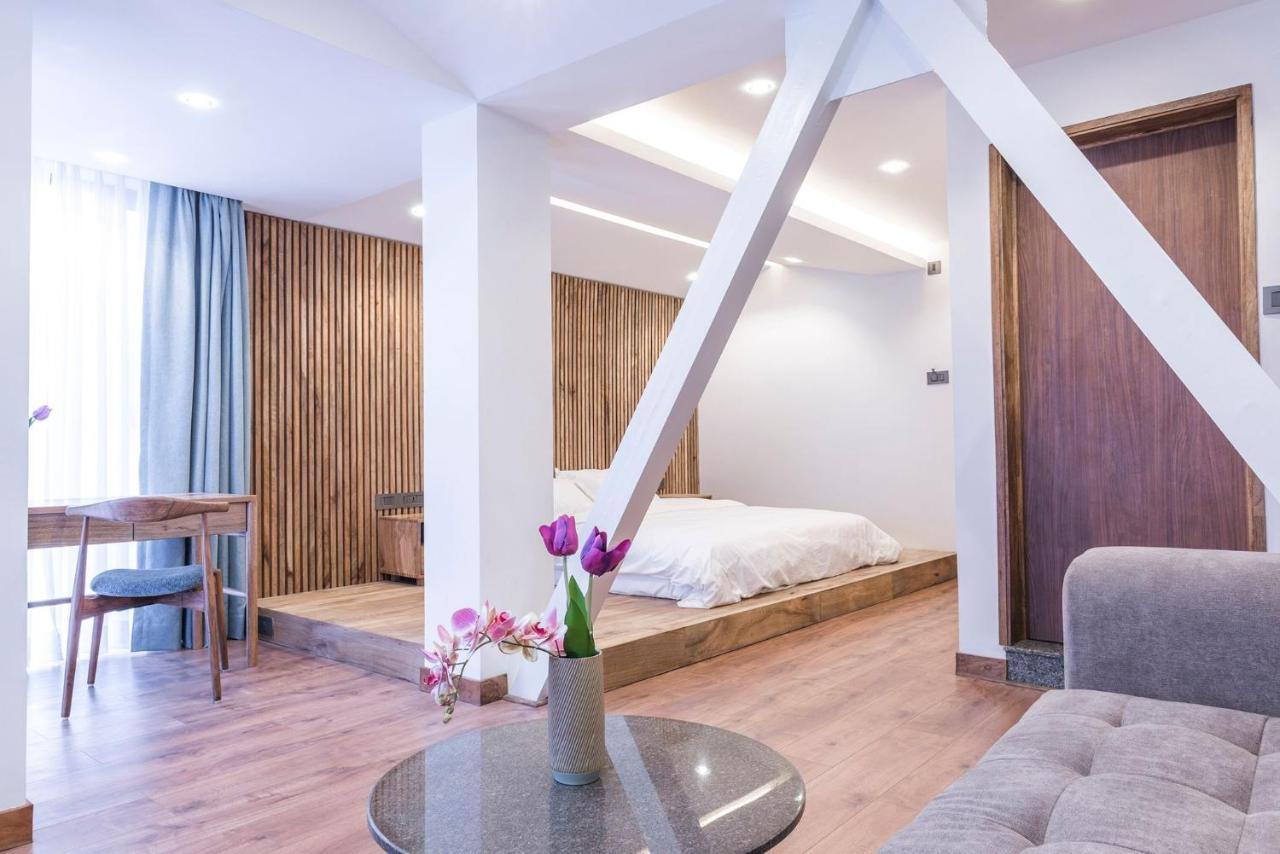 Hotel 9ine Thamel